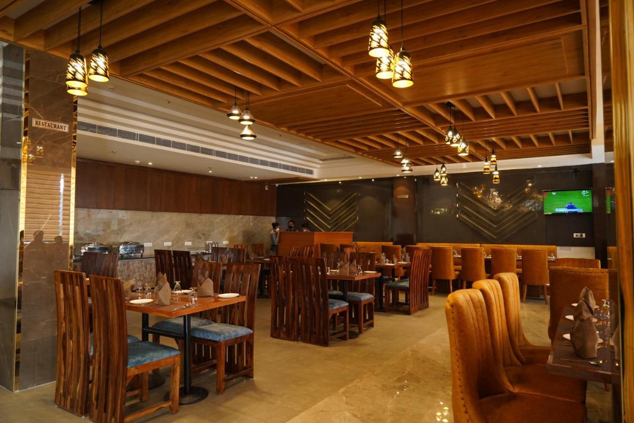 Hotel Shanti Sagar Kharar Bagian luar foto