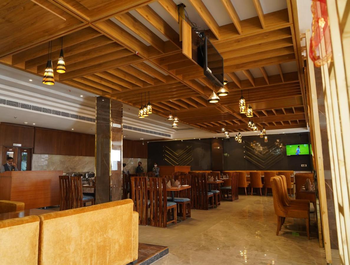 Hotel Shanti Sagar Kharar Bagian luar foto