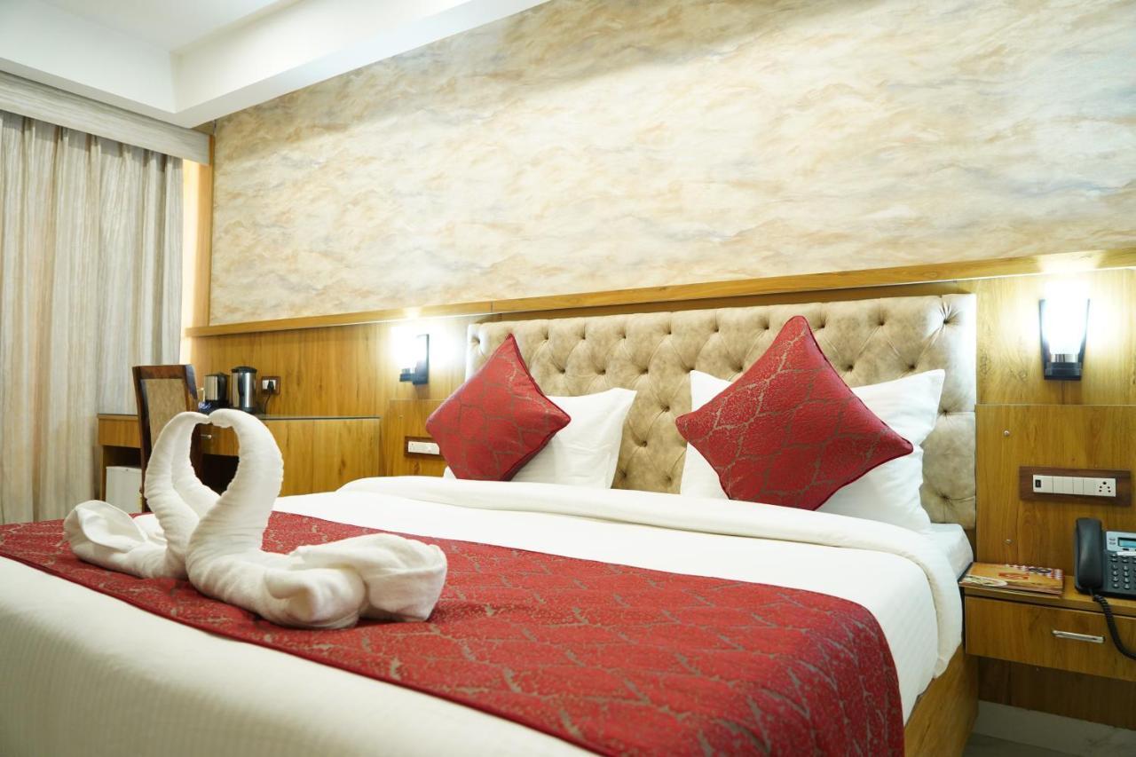 Hotel Shanti Sagar Kharar Bagian luar foto